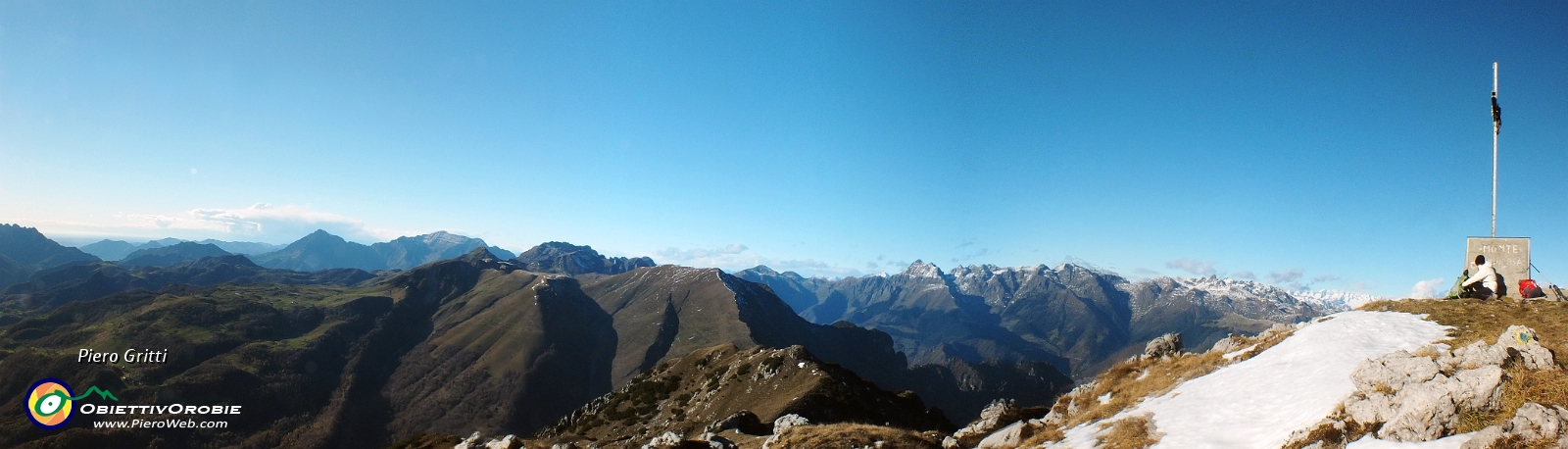 31 panoramica da cima Venturosa...jpg